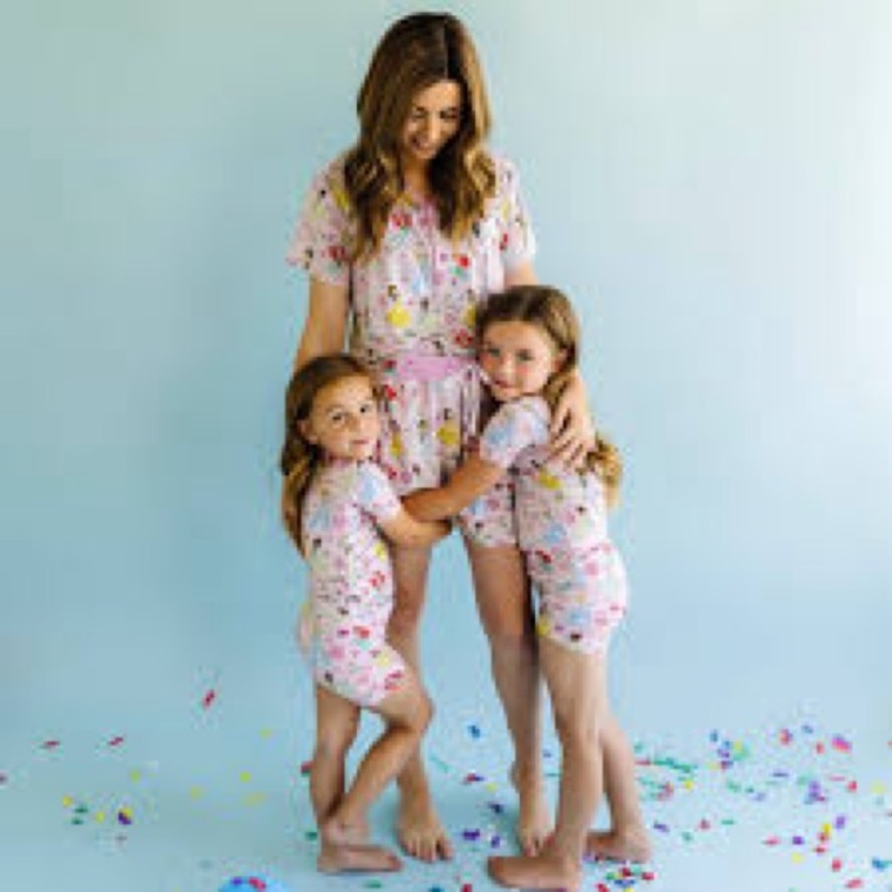 Little Sleepies Disney Princess short sleeve pj set, size XL